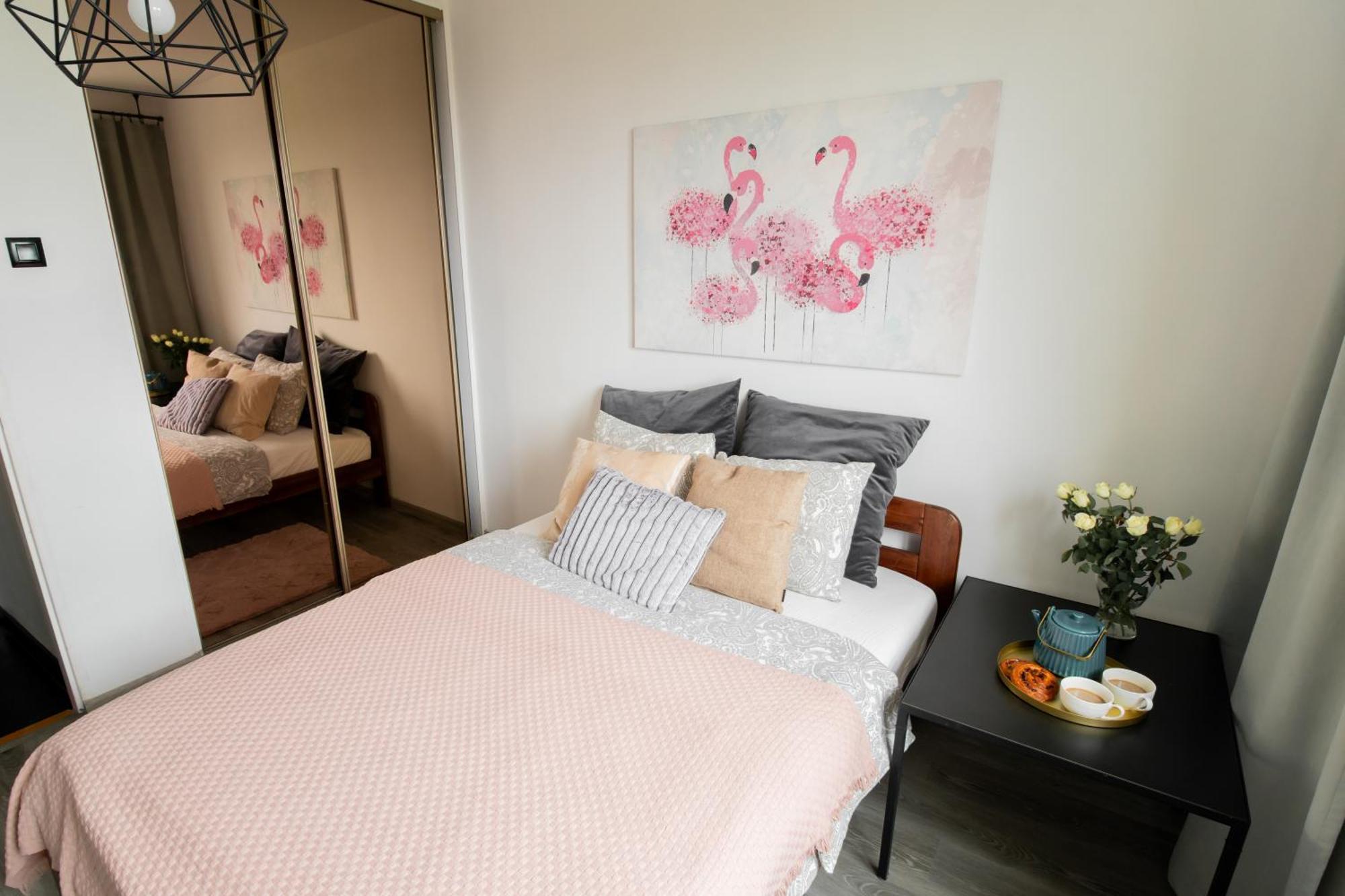 Piotrapartments - Daleka Cozy Train&Airport Apartment Warsaw Ngoại thất bức ảnh