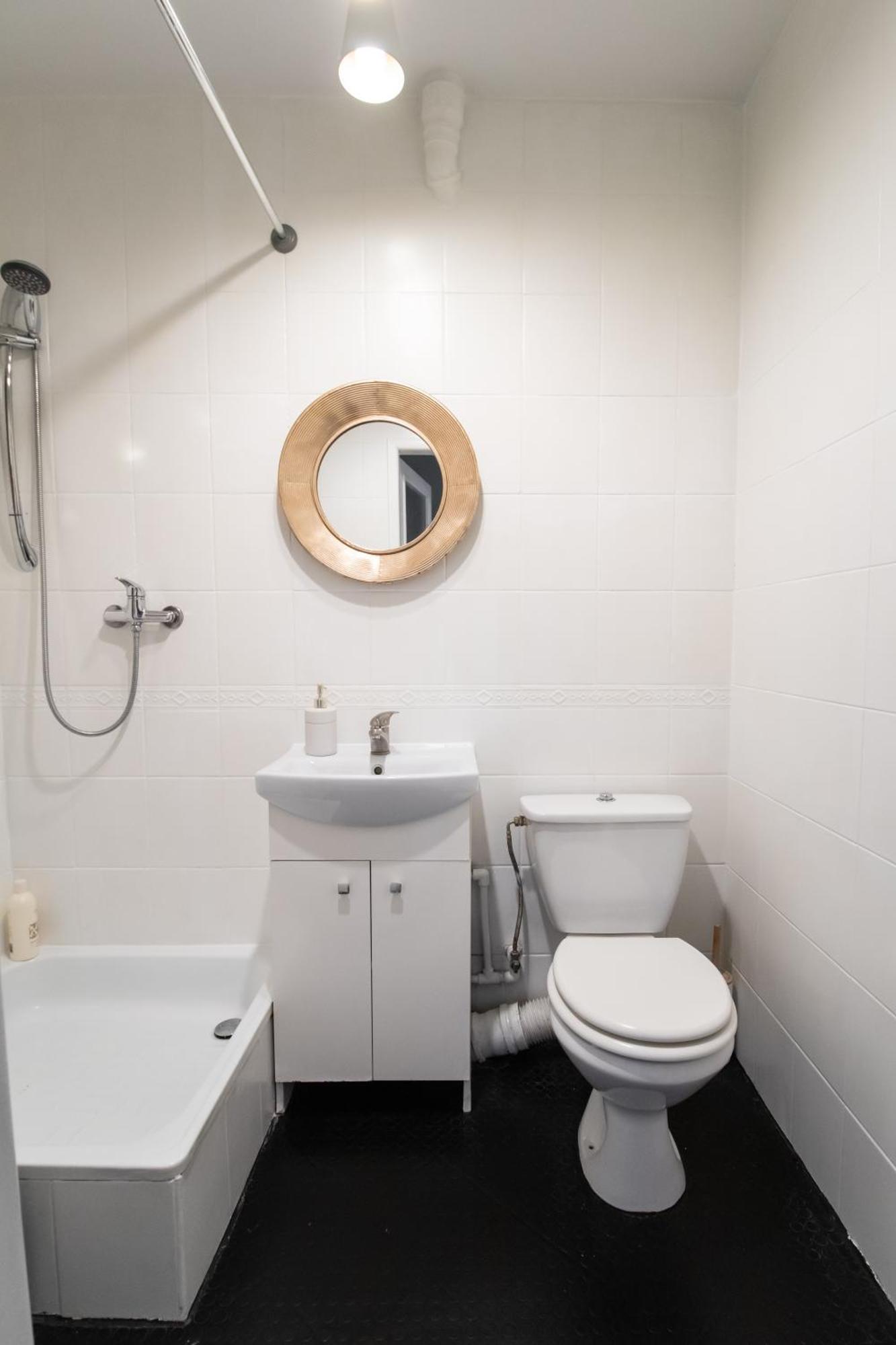 Piotrapartments - Daleka Cozy Train&Airport Apartment Warsaw Ngoại thất bức ảnh