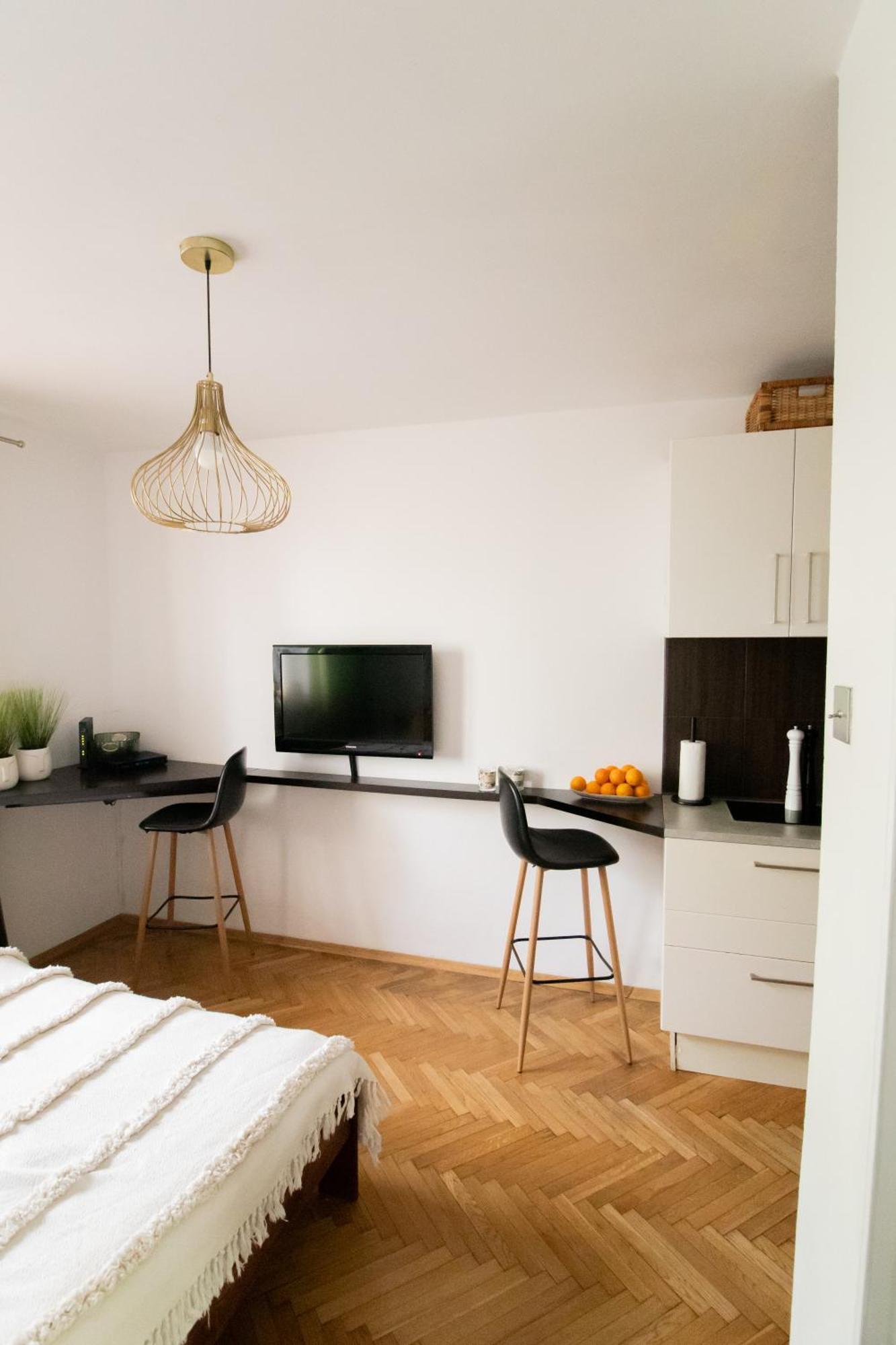 Piotrapartments - Daleka Cozy Train&Airport Apartment Warsaw Ngoại thất bức ảnh